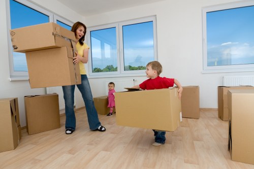Choosing the right sized removal truck for a Bermondsey move
