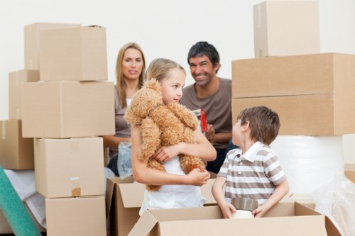 House removal service for Bermondsey residents with careful handling